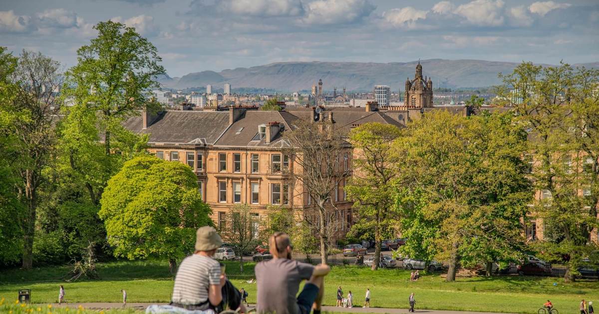Neighbourhoods in Glasgow | Explore the City Centre, West End and More ...